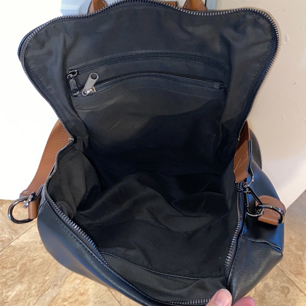 Backpack - Picture 3 of 3